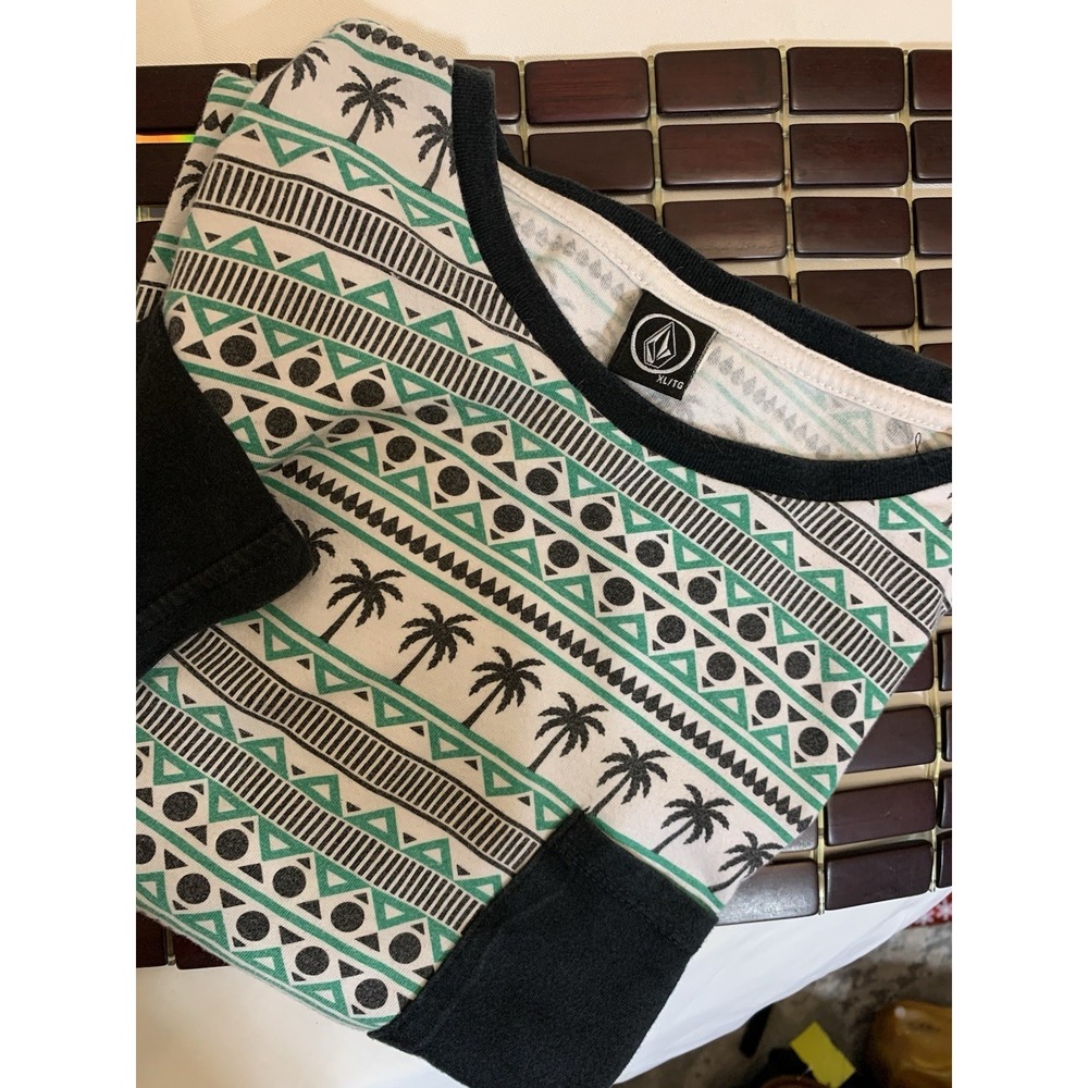 Volcom Green Vintage Palm Tree Men's SS Shirt Sz XL Beach Surf‎ Summer